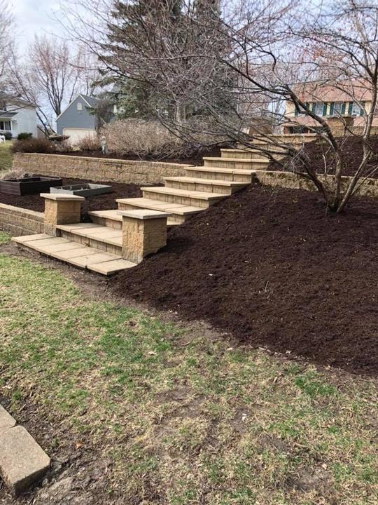 S&R Lawncare & Snow Removal Muscatine, IA