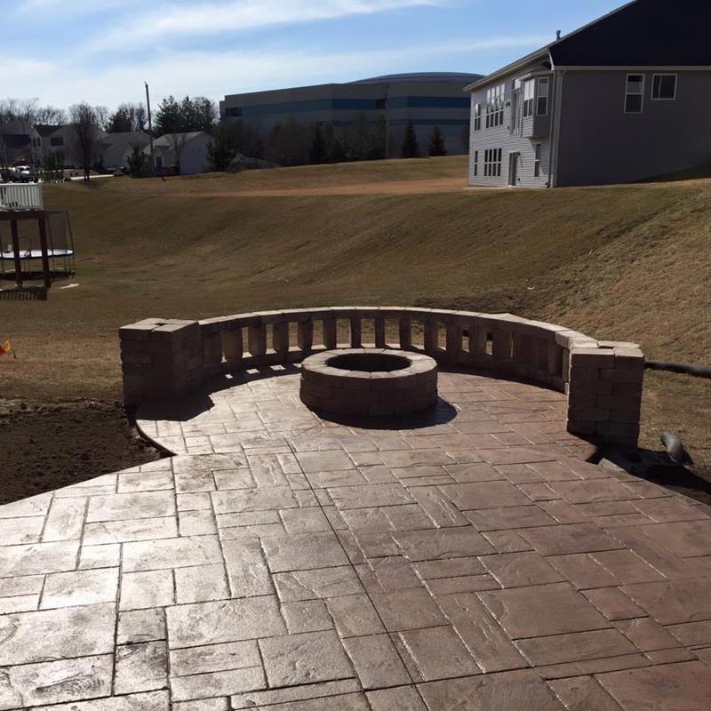 S&R Lawncare & Snow Removal Muscatine, IA